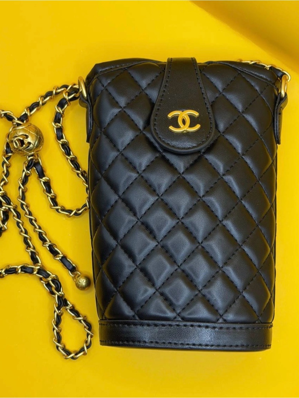 CHANEL Black Quilted Leather Mini makeup Beauty with Gold Hardware makeup